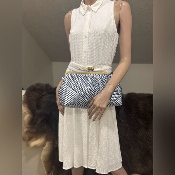 3D Abstract Art With Woven checkered Leather Handmade Oversized Kisslock Bag - Picture 7 of 17